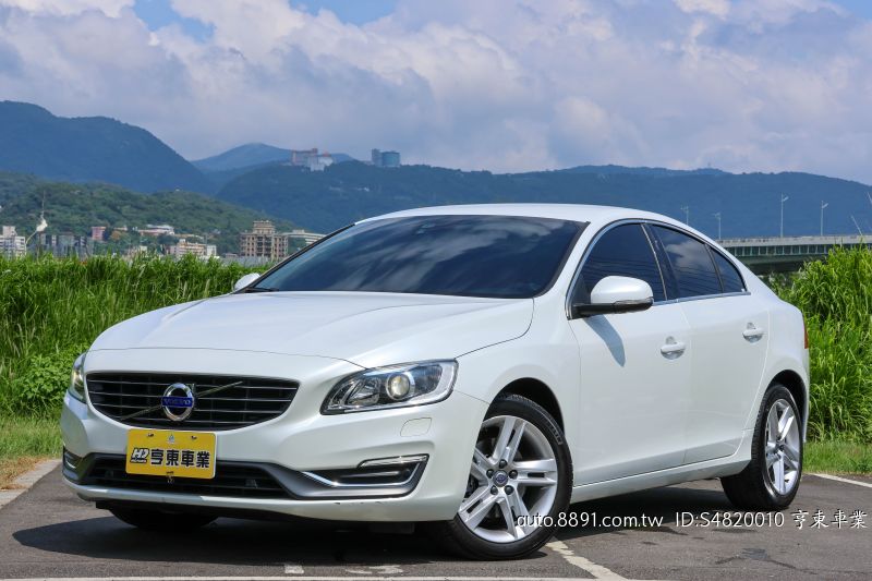 Volvo / 富豪 S60 T4 豪華版 車輛照片