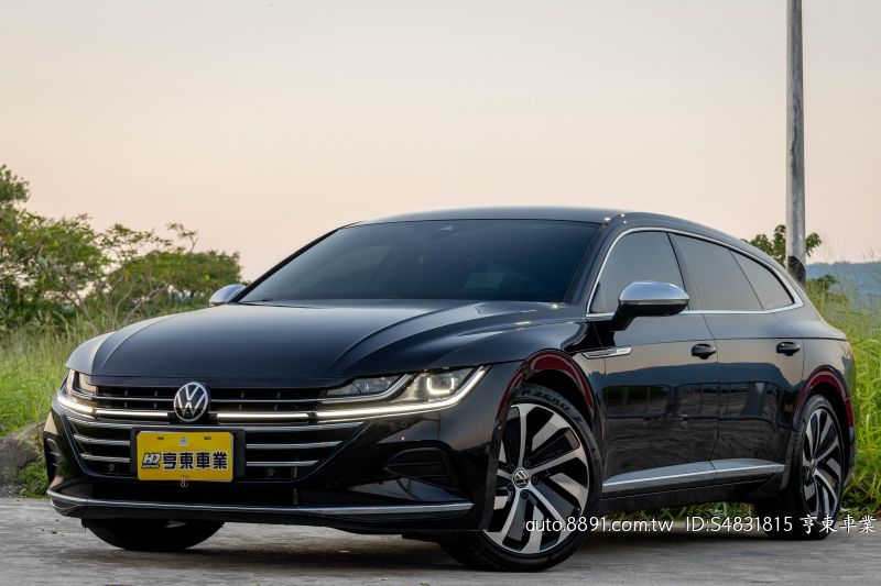 Volkswagen / 福斯 Arteon 旅行款 330T R-Line 車輛照片
